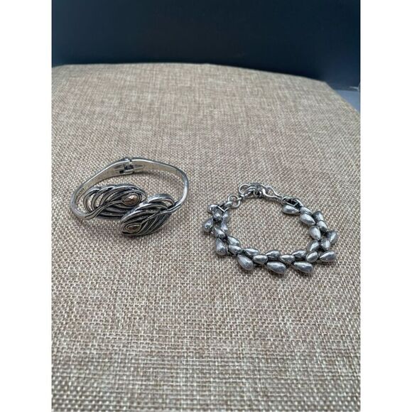Bundle of Two Lucky Brand Silver Tone Bracelets - Picture 14 of 14
